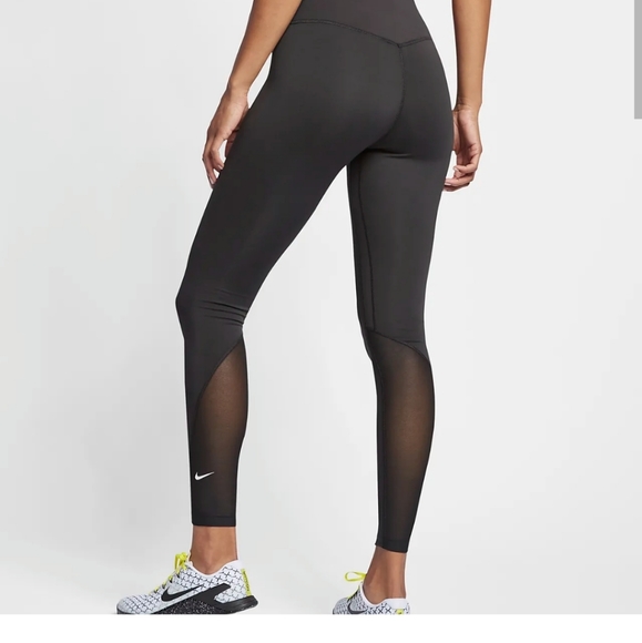 Xs, Nike ONE Tight Fit with Mesh Tights - Picture 2 of 14